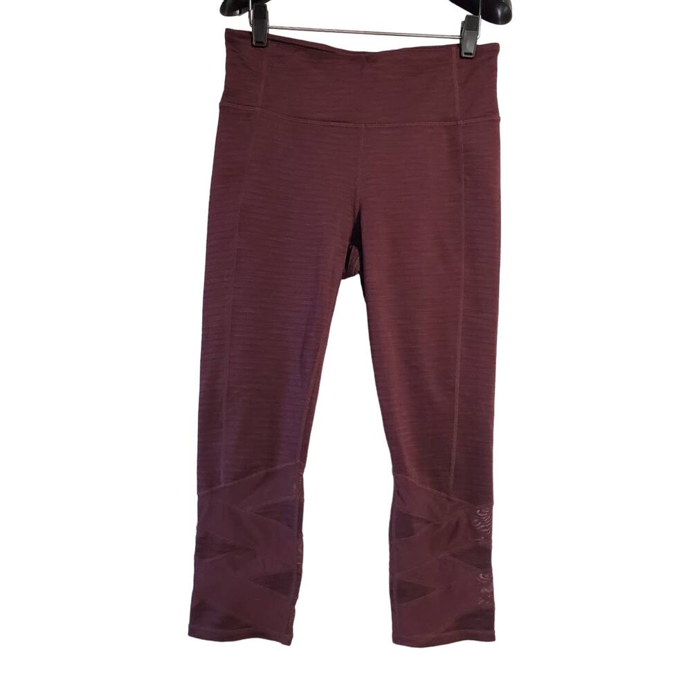 Athleta Mantra Jaquard Mesh Cassis Maroon Purple Cropped Leggings Womens Size M - Picture 2 of 12